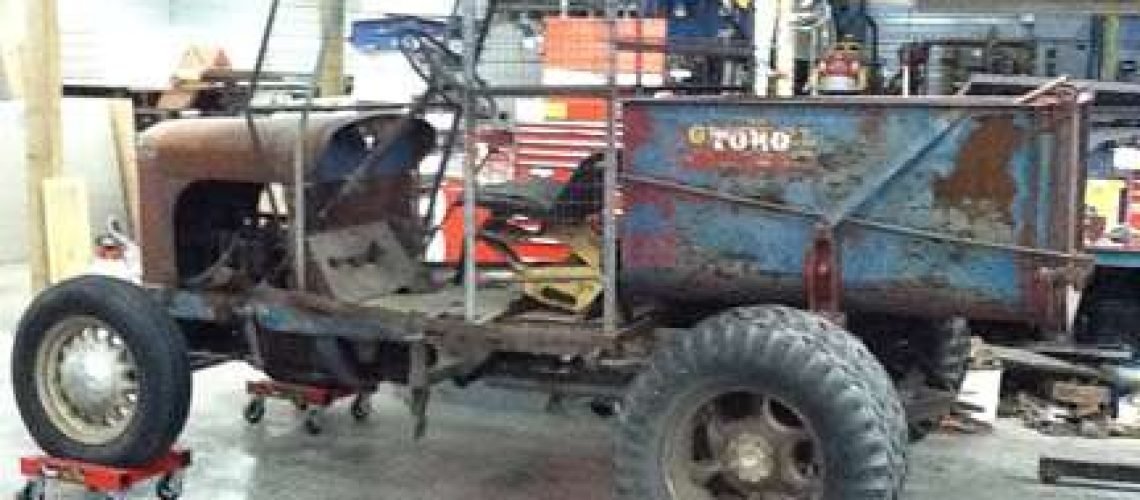 Blue-General-Tractor-Before GolfTales RJSmiley