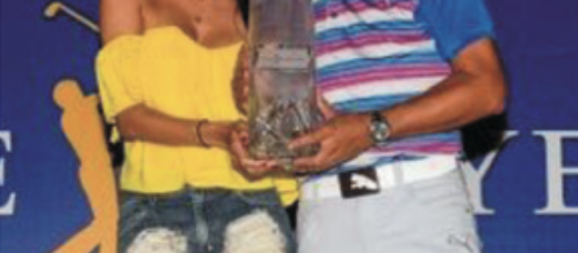 Rickie's girlfriend GolfTales RJSmiley